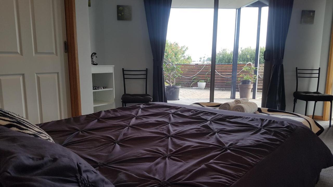 Lewi Waters Bed and Breakfast Lewisham Eksteriør billede